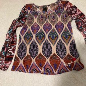 Colorful Desigual patterned blouse with puffed sleeves